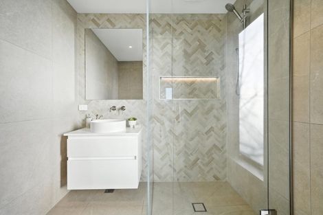 Photo of property in 202a Edgeware Road, Edgeware, Christchurch, 8013