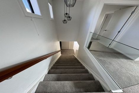 Photo of property in 11 Manor Park, Sunnyhills, Auckland, 2010