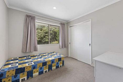 Photo of property in 64 Evergreen Crescent, Trentham, Upper Hutt, 5018