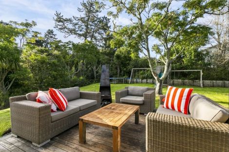 Photo of property in 29 Almond Grove, Greenhithe, Auckland, 0632