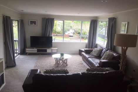 Photo of property in 16 Gerontius Glade, Torbay, Auckland, 0630