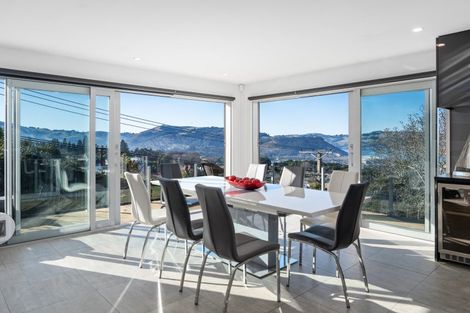 Photo of property in 10 Garfield Avenue, Roslyn, Dunedin, 9010