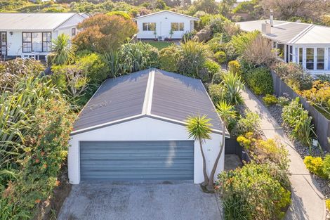 Photo of property in 19 Waitote Street, Castlecliff, Whanganui, 4501