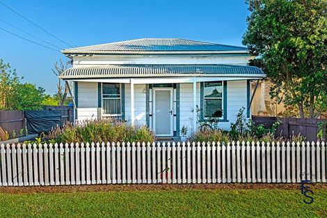 Photo of property in 21 Wellington Street, Te Hapara, Gisborne, 4010