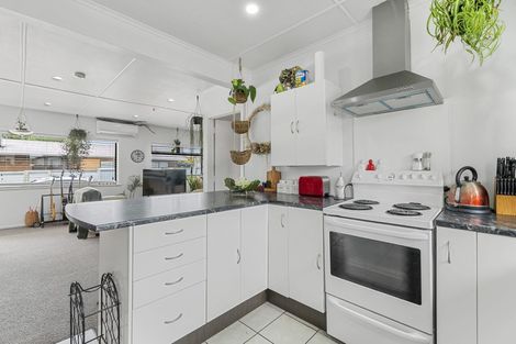 Photo of property in 20b Logan Street, Fairy Springs, Rotorua, 3015