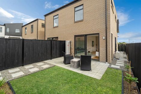 Photo of property in 1c Lowe Street, Belmont, Auckland, 0622