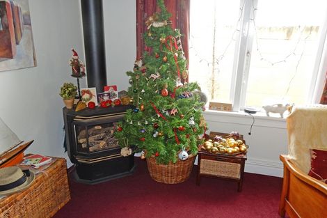 Photo of property in 327 Thames Street, Oamaru, 9400