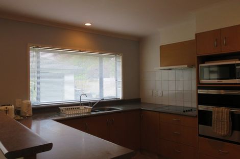 Photo of property in 14 Winston Avenue, Hokowhitu, Palmerston North, 4410
