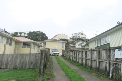 Photo of property in 17 Sombrero View, Ascot Park, Porirua, 5024