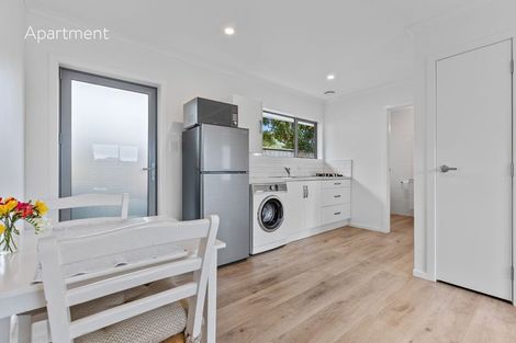 Photo of property in 10g Tupare Place, Highlands Park, New Plymouth, 4312