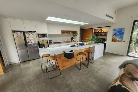 Photo of property in 11 Laing Crescent, Heathcote Valley, Christchurch, 8022