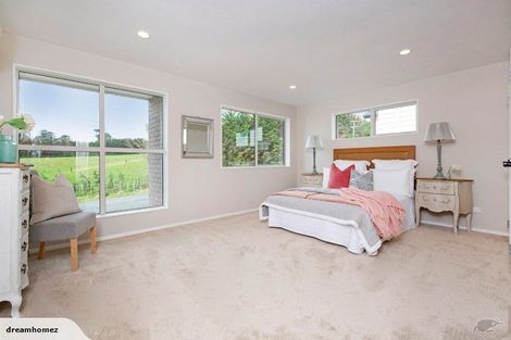 Photo of property in 19 Mcquoids Road, Flat Bush, Auckland, 2019