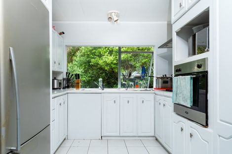 Photo of property in 2/15 Mcleod Road, Henderson, Auckland, 0612