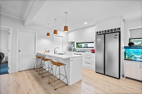 Photo of property in 92 Dominion Road, Papakura, 2110