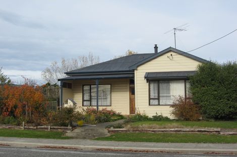 Photo of property in 7 Sussex Street, Tapanui, 9522