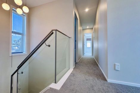 Photo of property in 9c Links Road, New Lynn, Auckland, 0600
