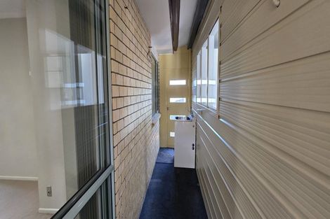 Photo of property in 37 Donegal Park Drive, Flat Bush, Auckland, 2019