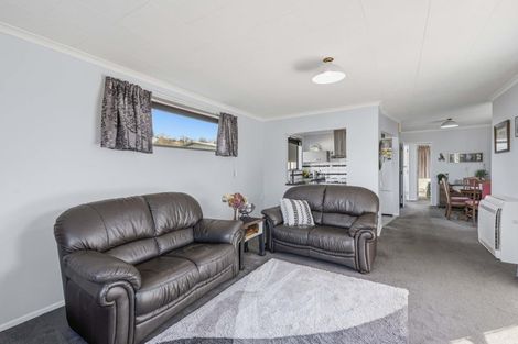 Photo of property in 1 Mary Street, Gore, 9710