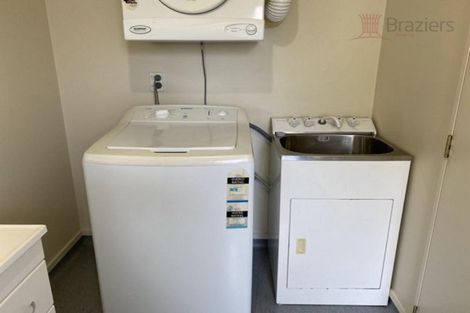 Photo of property in 120d Elizabeth Street, Riccarton, Christchurch, 8041