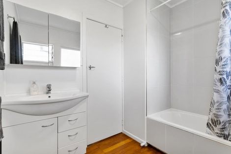 Photo of property in 26 Saffron Street, Birkdale, Auckland, 0626