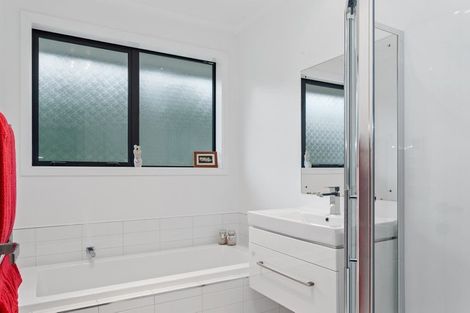 Photo of property in 77 Round Hill Road, Loburn, Rangiora, 7472