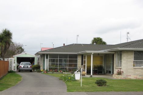 Photo of property in 2/106 Townshend Street, Saint Leonards, Hastings, 4120