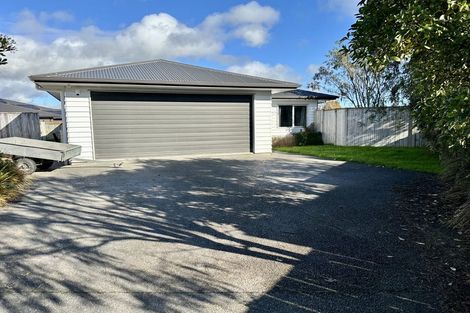 Photo of property in 24a Oak Crescent, Ashhurst, 4810