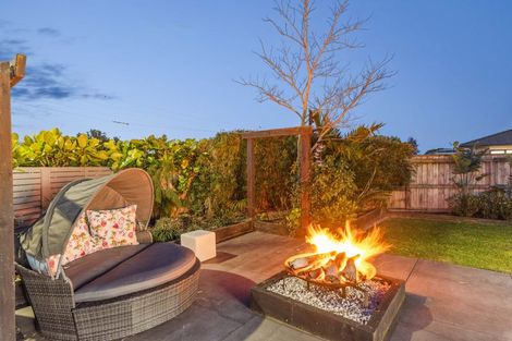 Photo of property in 6 Taranui Way, Paraparaumu Beach, Paraparaumu, 5032