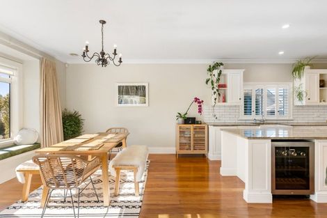 Photo of property in 41 Albert Street, Riverhead, 0820