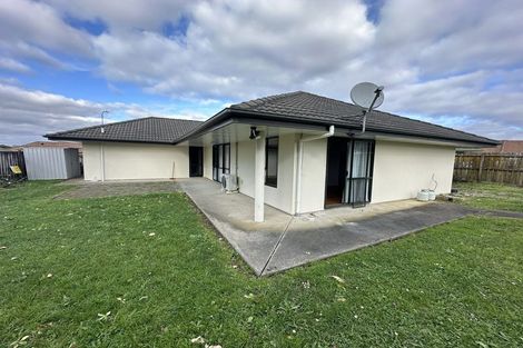 Photo of property in 5 Ian Jones Court, Flat Bush, Auckland, 2019