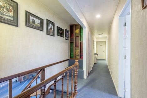 Photo of property in 11b Holyrood Terrace, Waipukurau, 4200