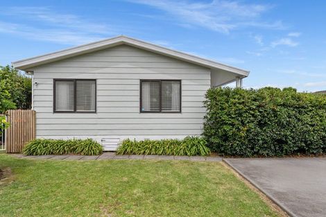 Photo of property in 12 Ngarimu Place, Mount Maunganui, 3116