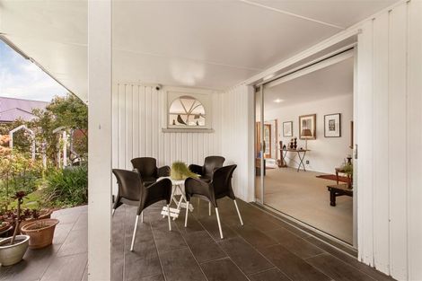 Photo of property in 55 Englefield Road, Northwood, Christchurch, 8051