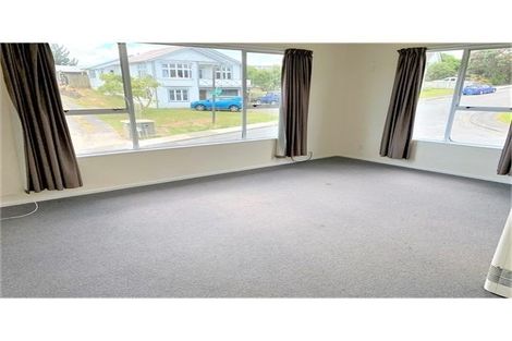 Photo of property in 52b Kingsley Street, Stokes Valley, Lower Hutt, 5019