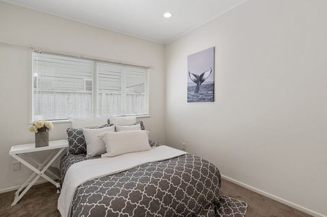 Photo of property in 14 Bank Street, Hillcrest, Auckland, 0627