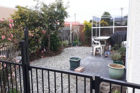 Photo of property in 3/88 Hawke Street, New Brighton, Christchurch, 8083
