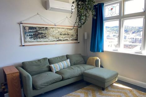 Photo of property in 25a Earls Terrace, Mount Victoria, Wellington, 6011