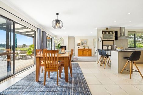 Photo of property in 57 Ridgeway Road, Pukekohe, 2120