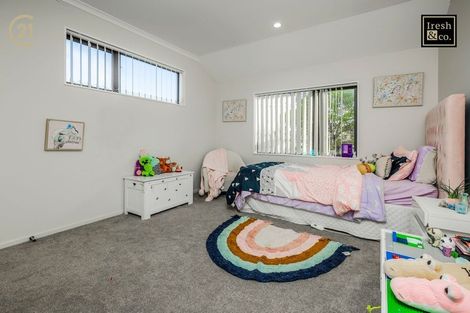 Photo of property in 56b Cambridge Terrace, Papatoetoe, Auckland, 2025