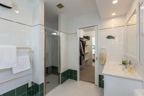 Photo of property in 32 Rosetta Road, Raumati South, Paraparaumu, 5032