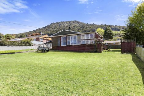 Photo of property in 19 Leslie Avenue, Western Heights, Rotorua, 3015