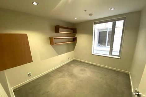 Photo of property in Piermont Apartments, 1a/82 Cable Street, Te Aro, Wellington, 6011