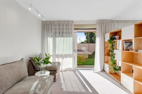 Photo of property in 5/9a Esplanade Road, Mount Eden, Auckland, 1024