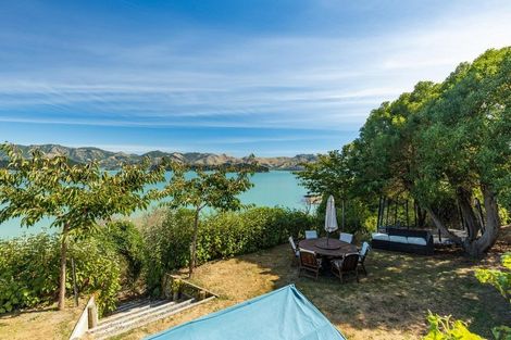 Photo of property in 39 Andersons Road, Charteris Bay, Lyttelton, 8971