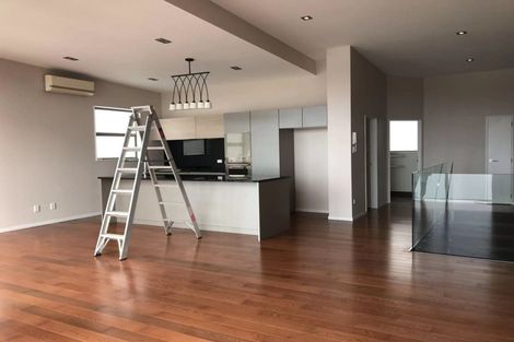 Photo of property in Wilk Heights, 11/8 Wilk Lane, Browns Bay, Auckland, 0630