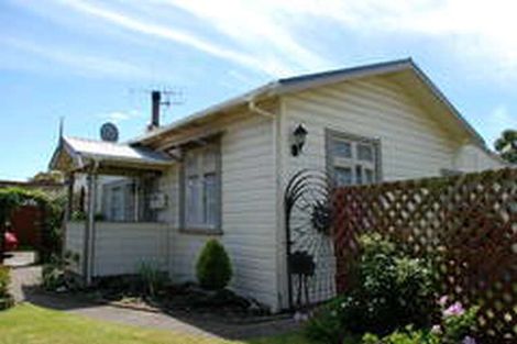 Photo of property in 20a Manuka Street, Otaki Beach, Otaki, 5512