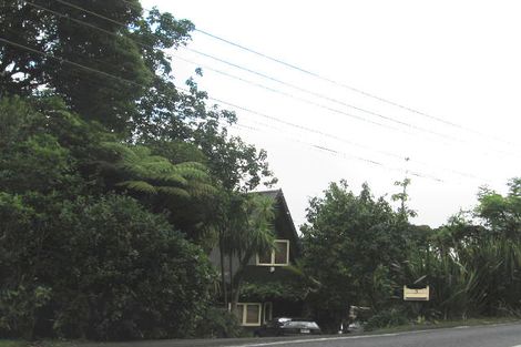 Photo of property in 5 Takahe Road, Titirangi, Auckland, 0604