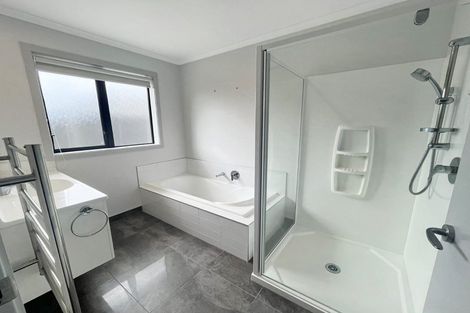 Photo of property in 5 Varsity Heights, Fitzherbert, Palmerston North, 4410