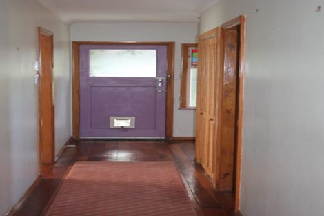 Photo of property in 18 Toro Street, Durie Hill, Whanganui, 4500