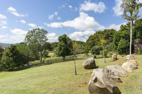 Photo of property in 84 Tudehope Road, Matarau, Kamo, 0185